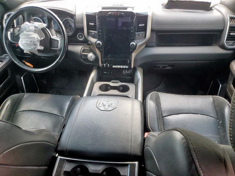 3C6UR5FJ6KG714564 - 2019 RAM 2500 LARAMIE Silber Foto 8