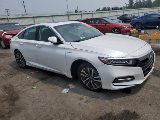 1HGCV3F44KA021622 - 2019 HONDA ACCORD HYBRID EX WHITE photo 4