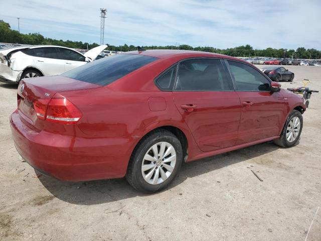 1VWAT7A30FC049944 - 2015 VOLKSWAGEN PASSAT S RED photo 3