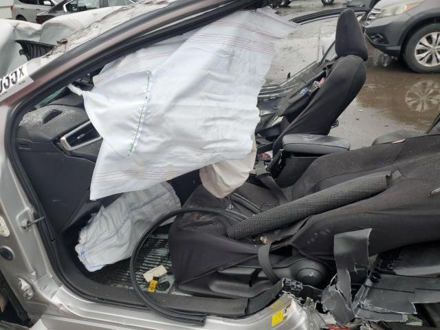 JTND4MBE9P3202085 - 2023 TOYOTA COROLLA SE 银色 照片 7