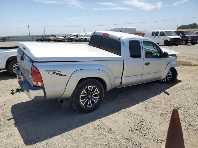 5TETU62N48Z511641 - 2008 TOYOTA TACOMA PRERUNNER ACCESS CAB SILVER photo 3