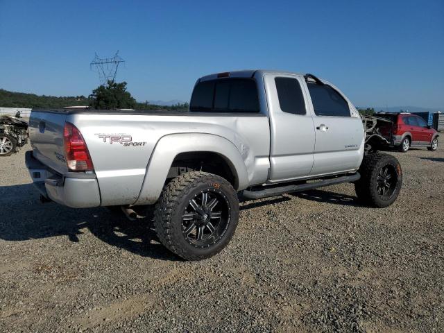 5TETU62N26Z185643 - 2006 TOYOTA TACOMA PRERUNNER ACCESS CAB SILVER photo 3