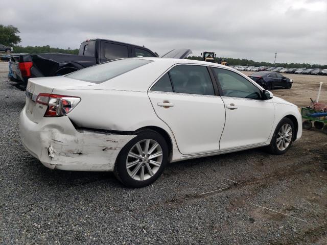 4T1BK1FK9CU515914 - 2012 TOYOTA CAMRY SE WHITE photo 3