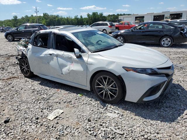 4T1T11AK2PU095059 - 2023 TOYOTA CAMRY SE NIGHT SHADE WHITE photo 4