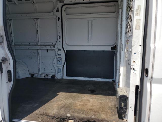 3C6TRVDG2JE145869 - 2018 RAM PROMASTER 2500 HIGH 白色 照片 11