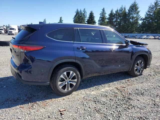 5TDGZRAHXMS048878 - 2021 TOYOTA HIGHLANDER XLE BLUE photo 3