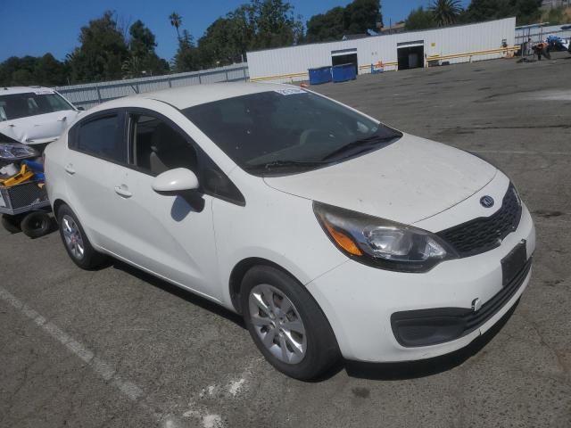 KNADM4A38E6351035 - 2014 KIA RIO LX WHITE photo 4