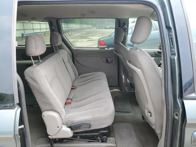 2C8GP24R43R304116 - 2003 CHRYSLER TOWN & COU მწვანე ფოტო 11