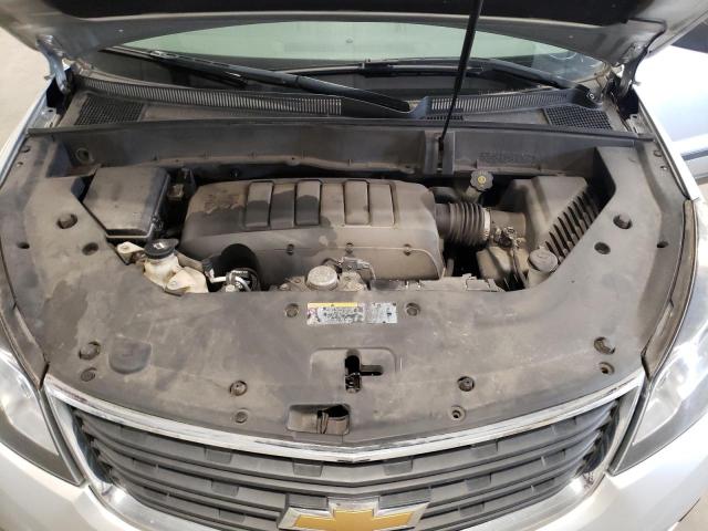 1GNKVFED2GJ319694 - 2016 CHEVROLET TRAVERSE LS SILVER photo 12