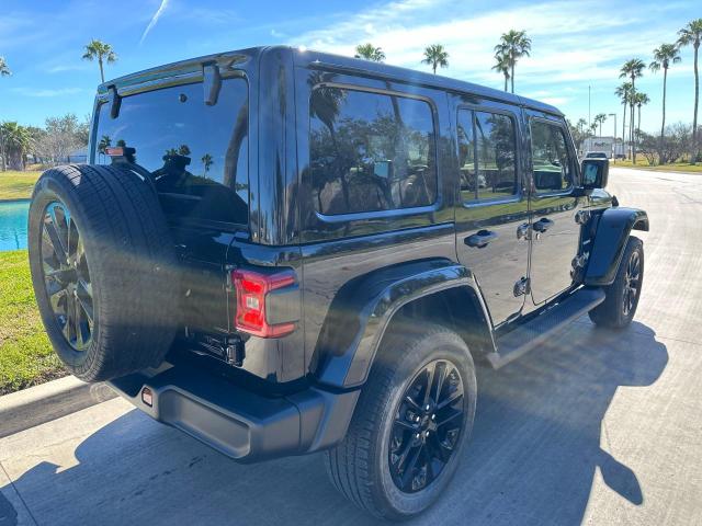 1C4JJXP60MW742874 - 2021 JEEP WRANGLER U SAHARA 4XE BLACK photo 4