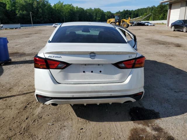 1N4BL4EV7KC167491 - 2019 NISSAN ALTIMA SL WHITE photo 6