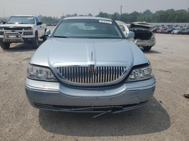 2LNBL8CV5AX611260 - 2010 LINCOLN TOWN CAR SIGNATURE LIMITED BLUE photo 5