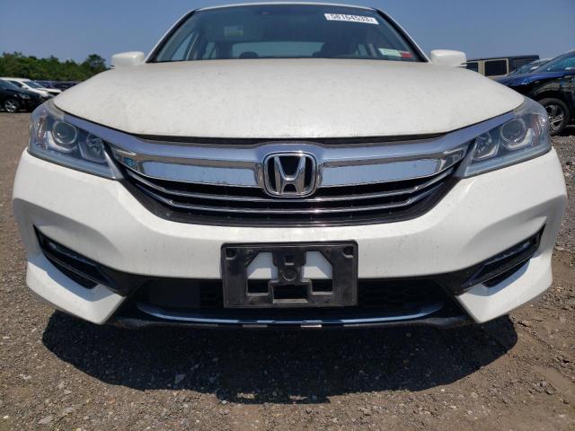 JHMCR6F35HC006442 - 2017 HONDA ACCORD HYBRID WHITE photo 5