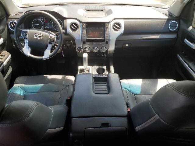 5TFUY5F13HX598322 - 2017 TOYOTA TUNDRA DOUBLE CAB SR/SR5 WHITE photo 8