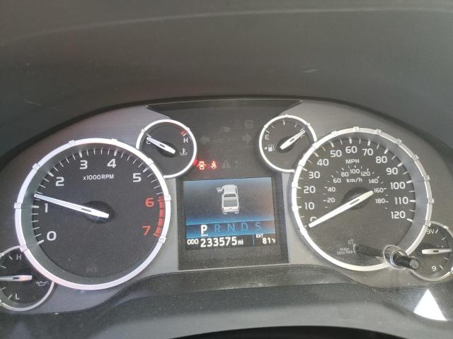 5TFUY5F13HX598322 - 2017 TOYOTA TUNDRA DOUBLE CAB SR/SR5 WHITE photo 9