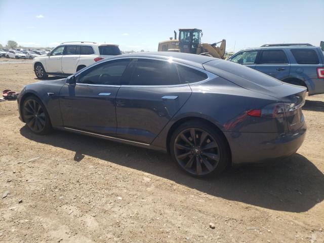 5YJSA1E22HF203720 - 2018 TESLA MODEL S 灰色 照片 2