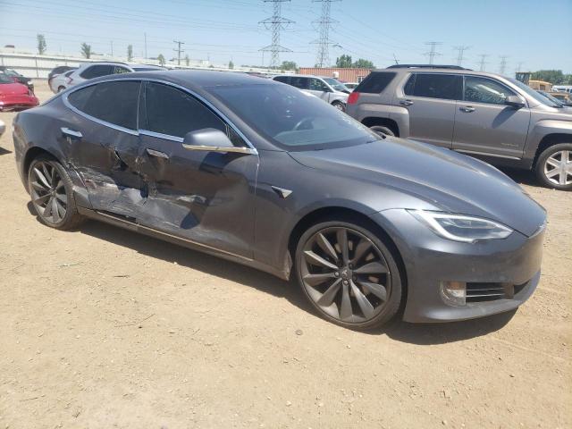 5YJSA1E22HF203720 - 2018 TESLA MODEL S 灰色 照片 4