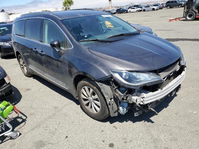 2C4RC1BG9KR657564 - 2019 CHRYSLER PACIFICA TOURING L GRAY photo 4