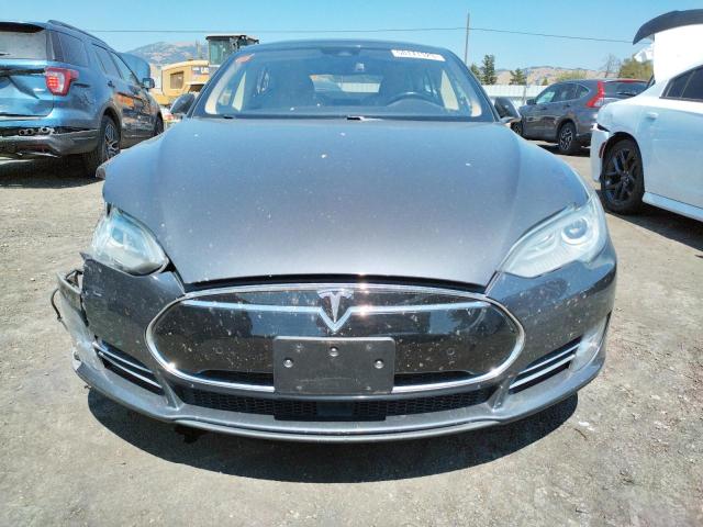 5YJSA4S24FF095846 - 2015 TESLA MODEL S 70D GRAY photo 5