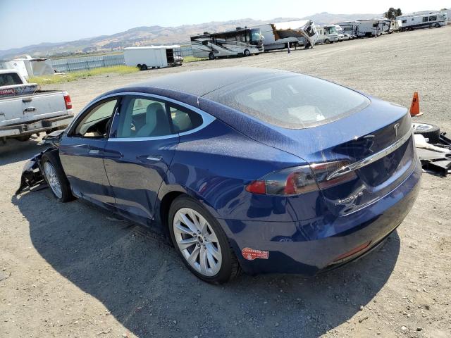 5YJSA1E27JF270660 - 2018 TESLA MODEL S Синій фото 2