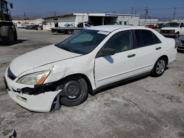 1HGCM56127A184880 - 2007 HONDA ACCORD VALUE WHITE photo 1