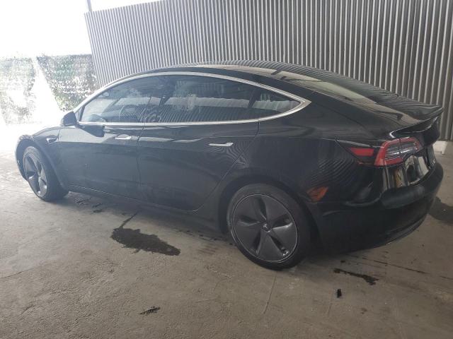 5YJ3E1EA8JF173175 - 2018 TESLA MODEL 3 BLACK photo 2