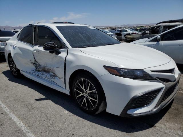 4T1S11AK5PU150602 - 2023 TOYOTA CAMRY SE NIGHT SHADE WHITE photo 4