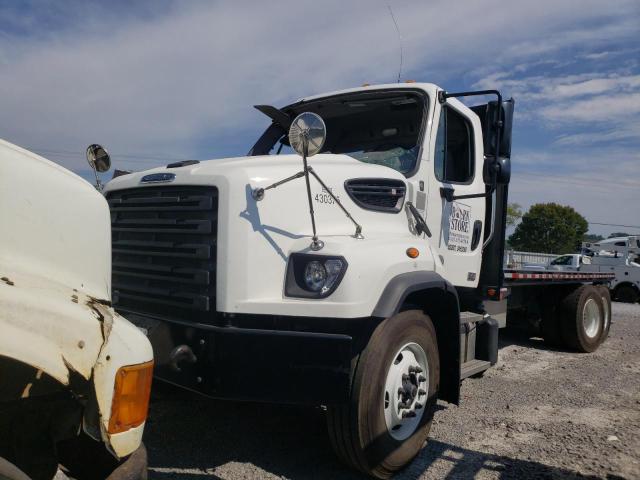 3ALHG3DV6NDNP0464 - 2022 FREIGHTLINER 114SD WHITE photo 2