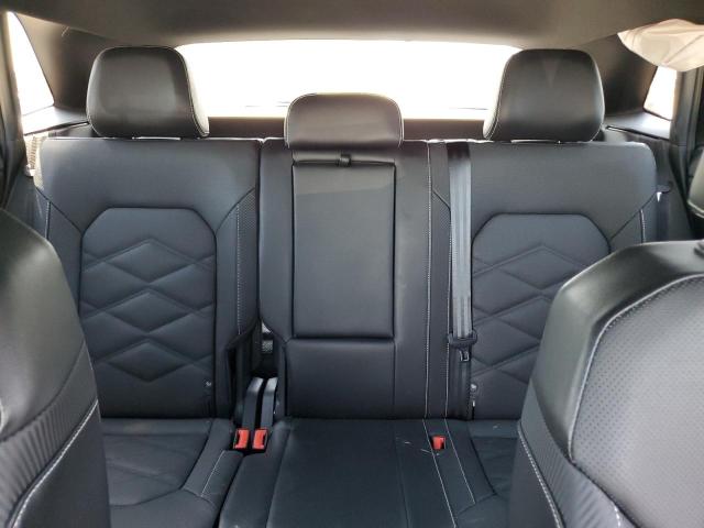 1V2HE2CA3RC259256 - 2024 VOLKSWAGEN ATLAS CROS SE BLACK photo 10