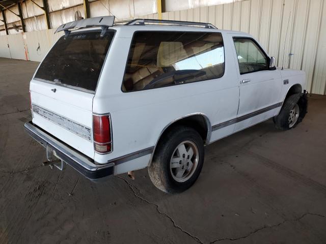 1G8CT18B2F8218641 - 1985 CHEVROLET BLAZER S10 WHITE photo 3