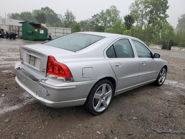 YV1RH527352463456 - 2005 VOLVO S60 R ვერცხლისფერი ფოტო 3