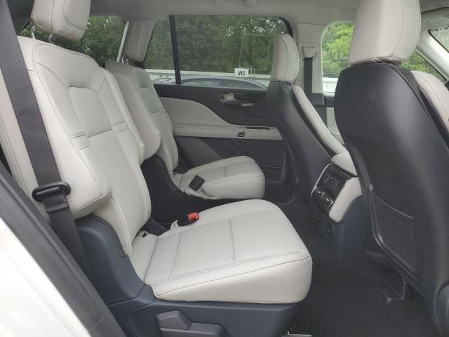 5LM5J6XC2SGL02799 - 2025 LINCOLN AVIATOR თეთრი ფოტო 11