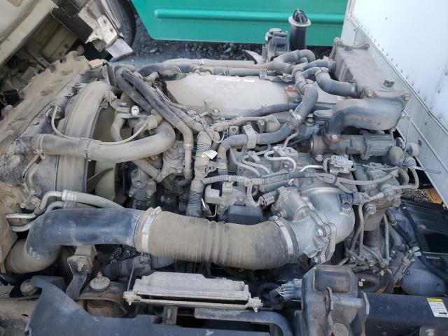 JALC4W160B7000838 - 2011 ISUZU NPR WHITE photo 7