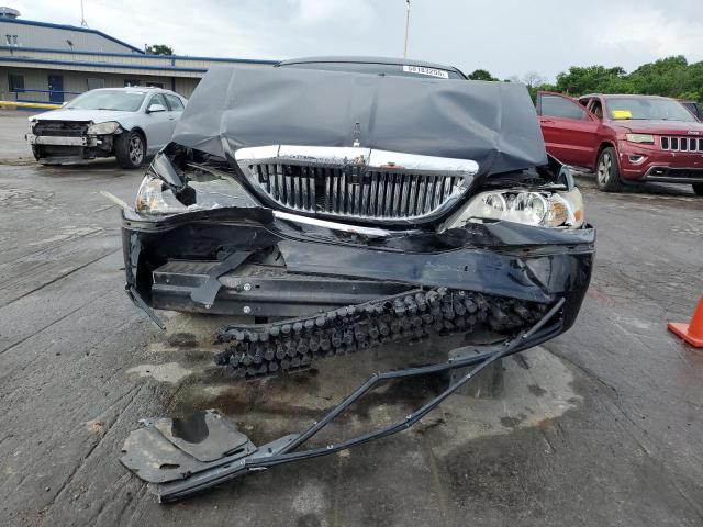 1LNHM81W94Y614413 - 2004 LINCOLN TOWN CAR EXECUTIVE Schwarz Foto 5