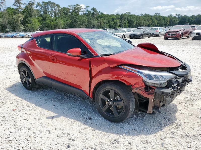 JTNKHMBX6L1090638 - 2020 TOYOTA C-HR XLE MAROON photo 4