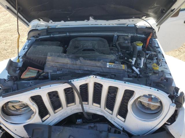 1C4JJXP6XNW228743 - 2022 JEEP WRANGLER U SAHARA 4XE WHITE photo 11