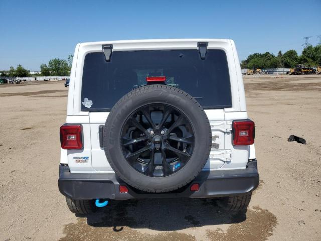 1C4JJXP6XNW228743 - 2022 JEEP WRANGLER U SAHARA 4XE WHITE photo 6