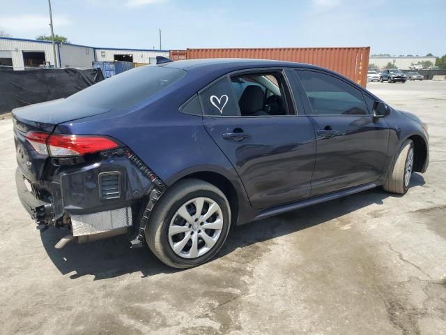 5YFEPMAE7NP355778 - 2022 TOYOTA COROLLA LE BLUE photo 3