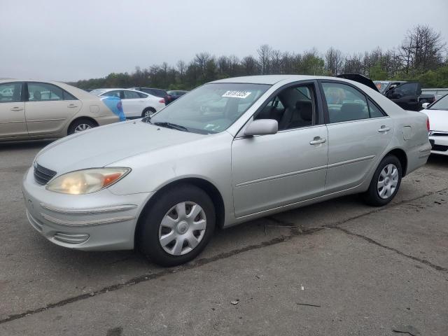 2004 TOYOTA CAMRY LE, null
