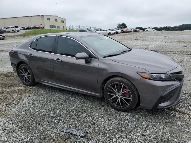 4T1G11AK5RU909399 - 2024 TOYOTA CAMRY SE NIGHT SHADE GRAY photo 4
