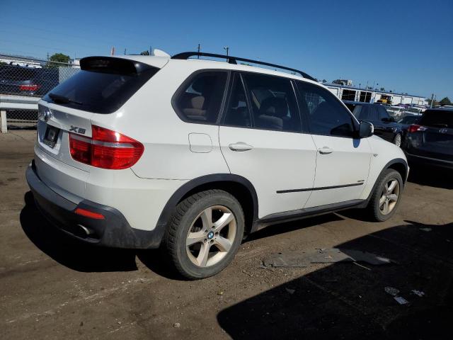 5UXFE4C5XAL384569 - 2010 BMW X5 XDRIVE30I WHITE photo 3