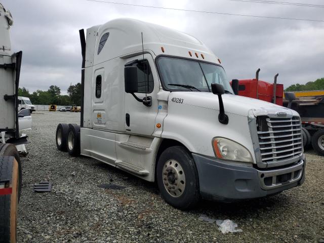 2016 FREIGHTLINER CASCADIA 1, null