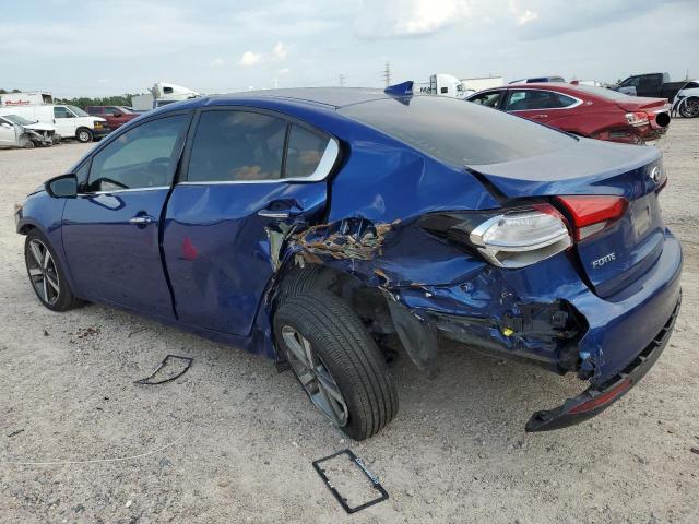 3KPFL4A88JE208651 - 2018 KIA FORTE EX BLUE photo 2