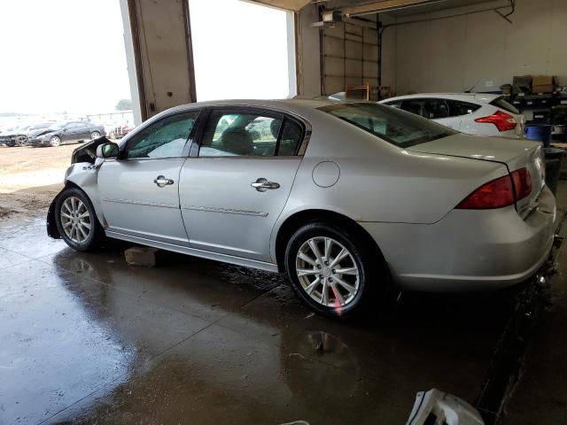 1G4HC5EM1BU135336 - 2011 BUICK LUCERNE CXL SILVER photo 2