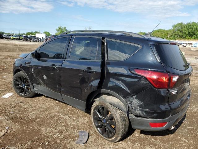 1FMCU9GD0KUA70071 - 2019 FORD ESCAPE SE შავი ფოტო 2