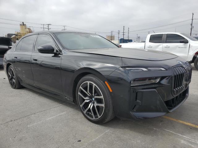 WBY53EJ05RCP85098 - 2024 BMW I7 XDRIVE60 黑色 照片 4