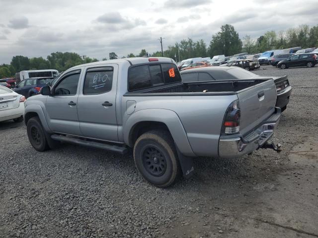 3TMLU4EN8FM166494 - 2015 TOYOTA TACOMA DOUBLE CAB Gümüş foto 2