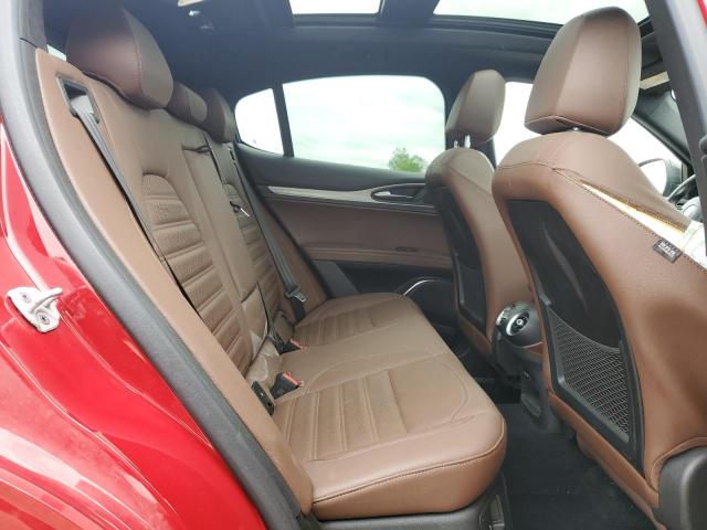 ZASPAKBN8M7D02088 - 2021 ALFA ROMEO STELVIO TI RED photo 11