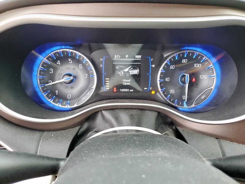 2C4RC1BG7JR256822 - 2018 CHRYSLER PACIFICA TOURING L GRAY photo 9