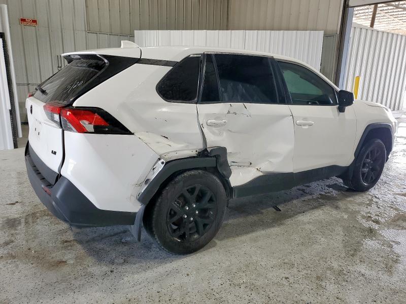 2T3H1RFV5PC241129 - 2023 TOYOTA RAV4 LE WHITE photo 3